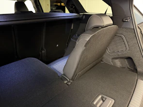 Fahrzeugbild PEUGEOT 5008 1.6 PHEV Allure