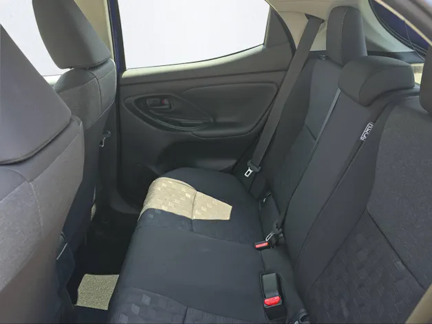 Toyota Yaris 1.5 VVT-i HSD Trend