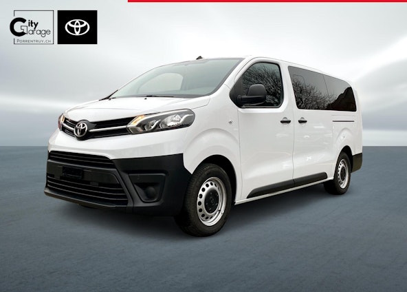 First vehicle image First vehicle image