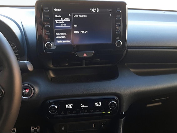 Vehicle image 10 Vehicle image 10