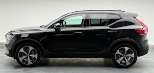Vehicle image VOLVO XC40 2.0 B3 MH Plus Dark