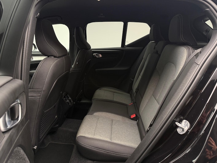 Vehicle image VOLVO XC40