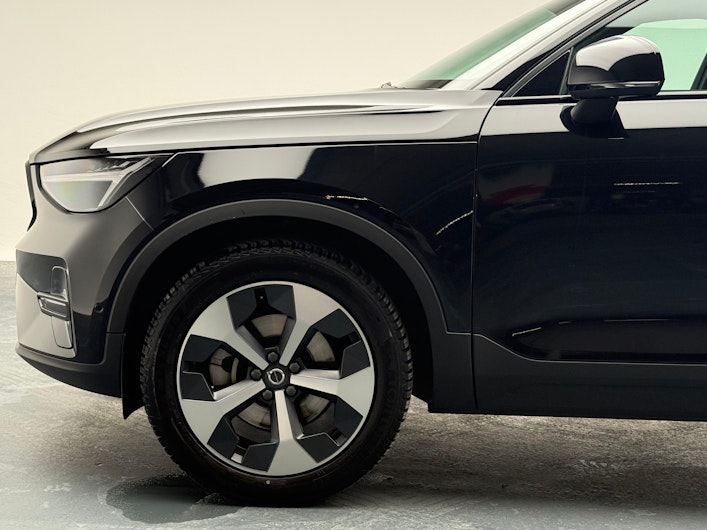 Vehicle image VOLVO XC40