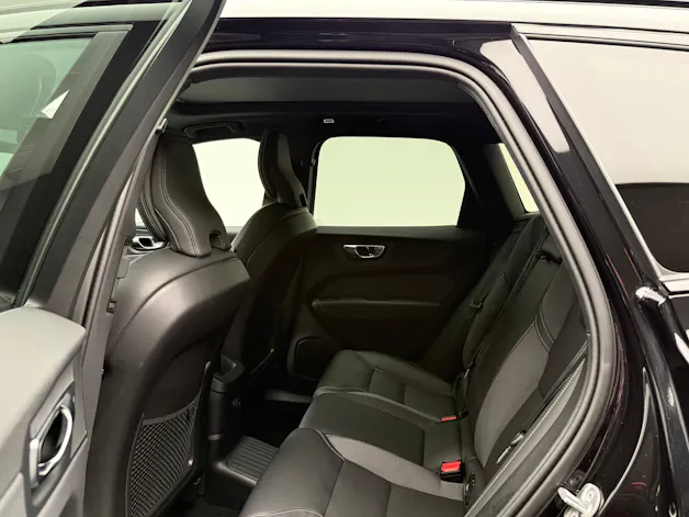 Volvo XC60 2.0 T6 TE Plus Dark eAWD