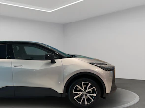 immagine del veicolo TOYOTA C-HR 2.0 PHEV Swiss Edition