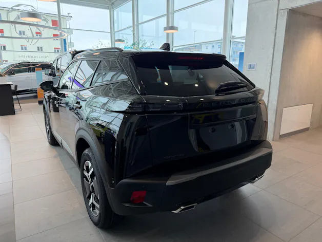 Peugeot 2008 1.2 Hybrid 145 Allure Premium