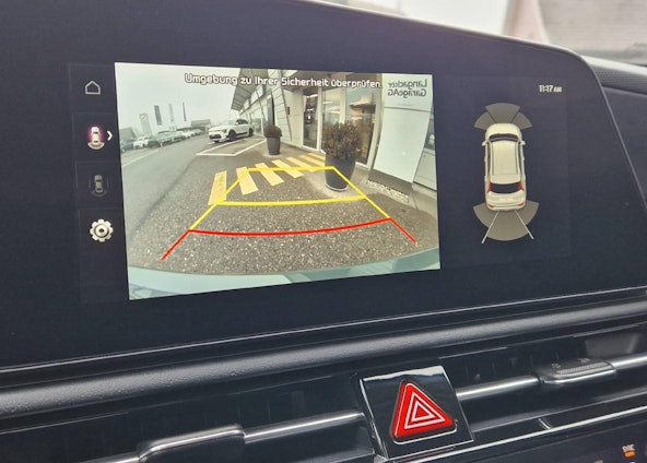 Vehicle image 5 Vehicle image 5