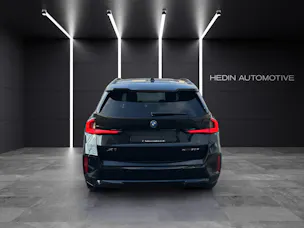 BMW X1 30e xDrive paddles
