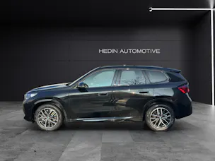 BMW X1 30e xDrive paddles