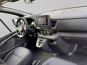 Nissan Primastar Kombi 2.8 t L1 H1 8 Plätzer