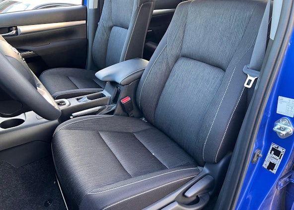 Vehicle image 9 Vehicle image 9