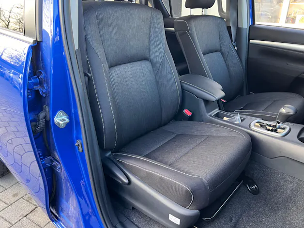 Toyota Hilux Double Cab.-Pick-up 2.4 D-4D 150 Style