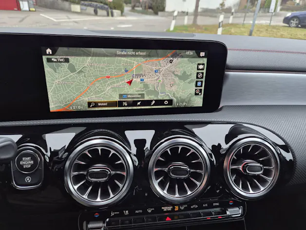 Mercedes-Benz CLA 250 AMG Line 4matic Shooting Brake