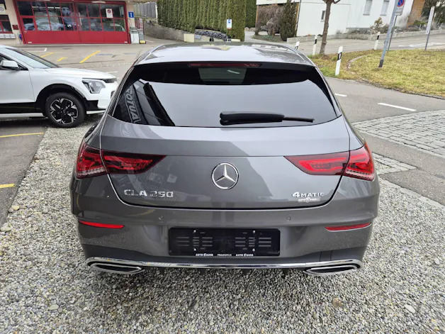 Mercedes-Benz CLA 250 AMG Line 4matic Shooting Brake