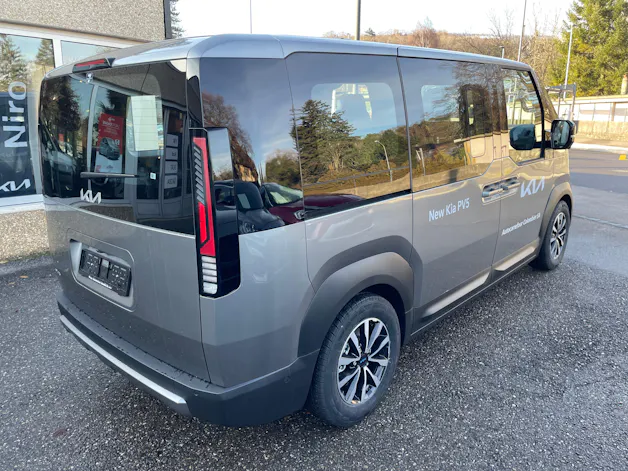 Kia PV5 Passenger 71.2 kWh Elite