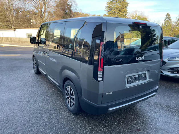 Kia PV5 Passenger 71.2 kWh Elite