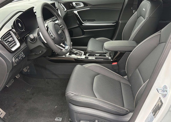 Vehicle image 2 Vehicle image 2