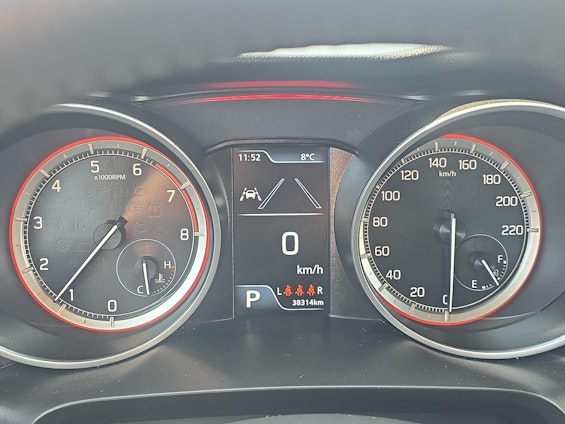 Vehicle image 16 Vehicle image 16