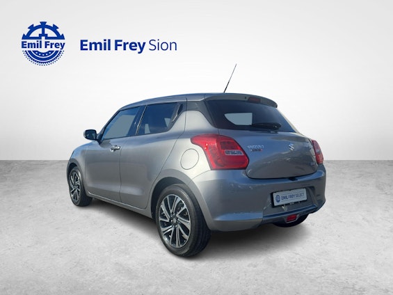 Vehicle image 4 Vehicle image 4