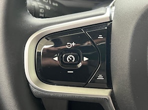 Vehicle image VOLVO XC90 2.0 T8 TE Plus Dark eAWD