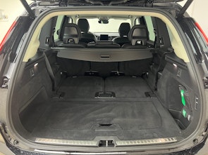 Vehicle image VOLVO XC90 2.0 T8 TE Plus Dark eAWD