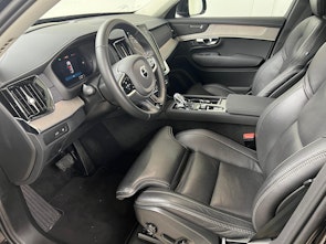 Vehicle image VOLVO XC90 2.0 T8 TE Plus Dark eAWD