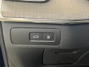 Vehicle image VOLVO XC90 2.0 T8 TE Plus Dark eAWD