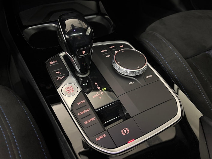 Vehicle image BMW 2 SERIES