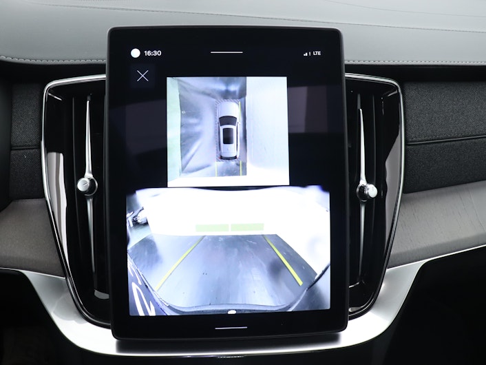 immagine del veicolo VOLVO XC90