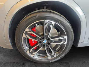 BMW X2 20d xDrive paddles