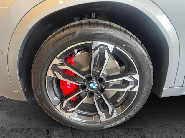 BMW X2 20d xDrive paddles