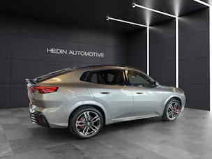 BMW X2 20d xDrive paddles