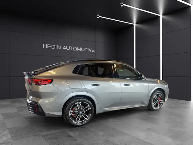 BMW X2 20d xDrive paddles