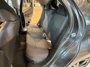 Toyota Yaris 1.5 VVT-i HSD Trend