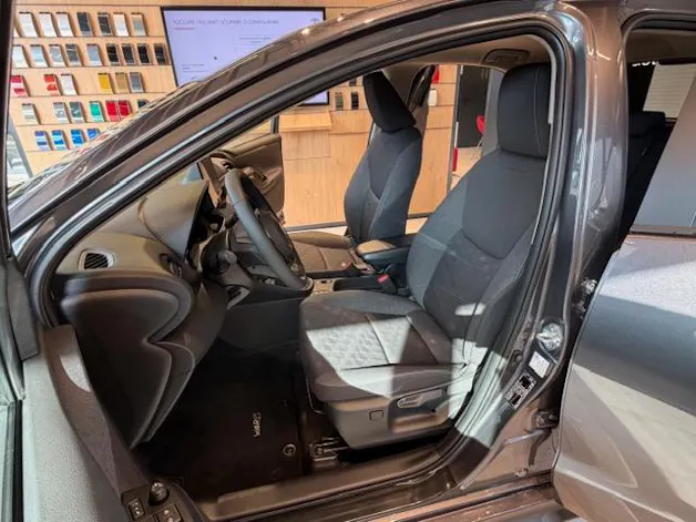 Toyota Yaris 1.5 VVT-i HSD Trend