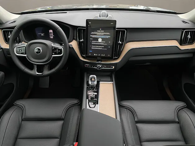 Volvo XC60 2.0 B5 MH Ultra Dark AWD