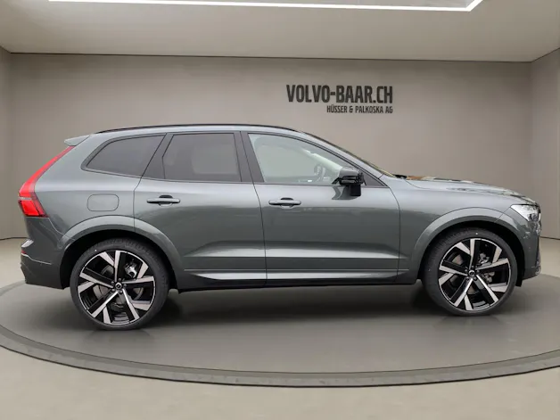 Volvo XC60 2.0 B5 MH Ultra Dark AWD