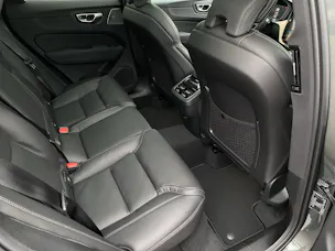 Volvo XC60 2.0 B5 MH Ultra Dark AWD