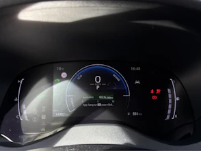 Fahrzeugbild TOYOTA Yaris 1.5 VVT-i HSD Trend