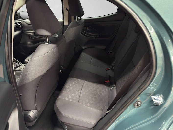 Vehicle image TOYOTA YARIS