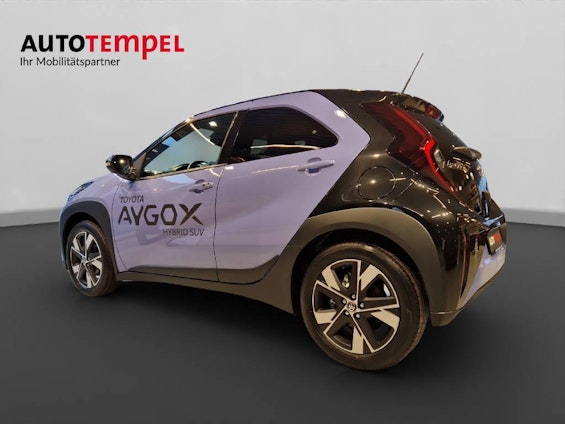 Vehicle image 2 Vehicle image 2