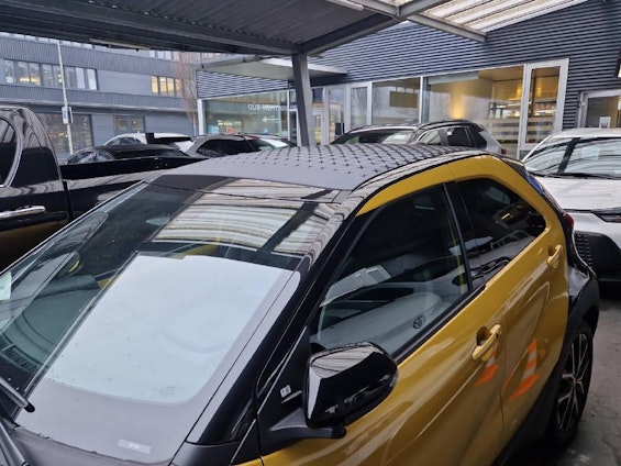 Vehicle image 16 Vehicle image 16