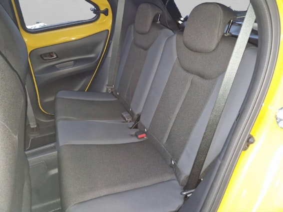 Vehicle image 8 Vehicle image 8