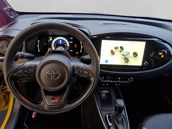 Vehicle image 12 Vehicle image 12