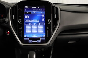 Vehicle image SUBARU Crosstrek 2.0i e-Boxer Swiss Plus