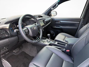 Fahrzeugbild TOYOTA Hilux Double Cab.-Pick-up 2.8 D-4D MHEV 204 Invincible