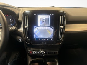 Vehicle image VOLVO XC40 2.0 B3 MH Core