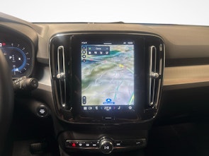 Vehicle image VOLVO XC40 2.0 B3 MH Core