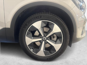 Vehicle image VOLVO XC40 2.0 B3 MH Core