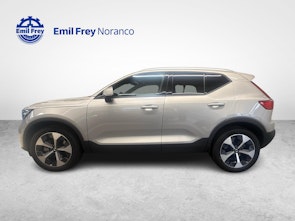 Vehicle image VOLVO XC40 2.0 B3 MH Core